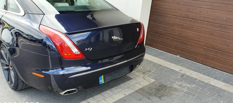 Jaguar XJ cena 40500 przebieg: 182000, rok produkcji 2014 z Kościan małe 379